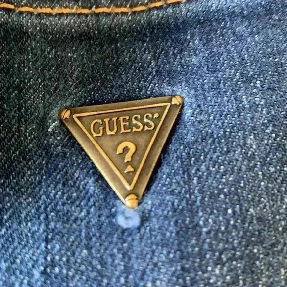 Guess Mid-Rise Bootcut,  30 by 32 - Picture 10 of 10